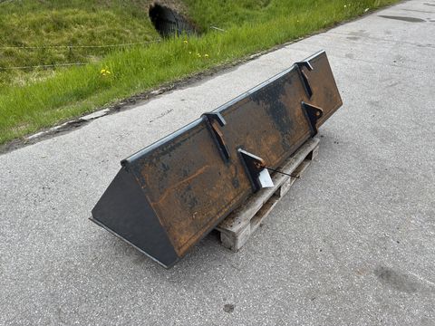 Sonstige Schaufel 2m mit Euro Aufnahme