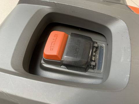 Husqvarna Automower 550 EPOS 10000 m³