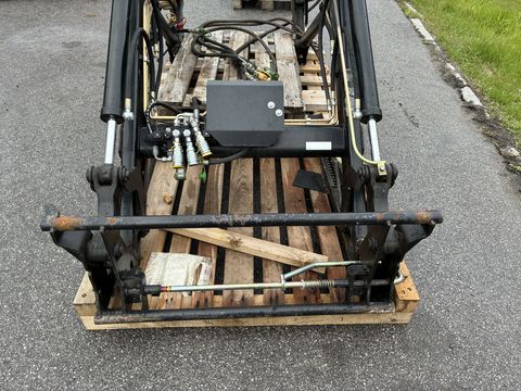 Stoll Frontlader Robust F HDPM 8
