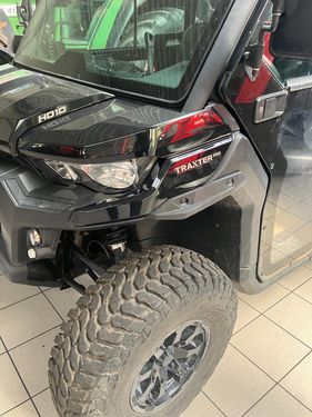 Can-am BRP Taxter PRO HD 10