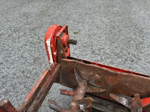 Reform Streuwerk stehend