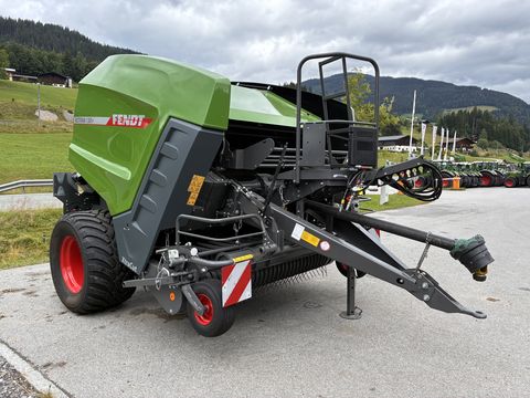Fendt Rundballenpresse Rotana 130 F