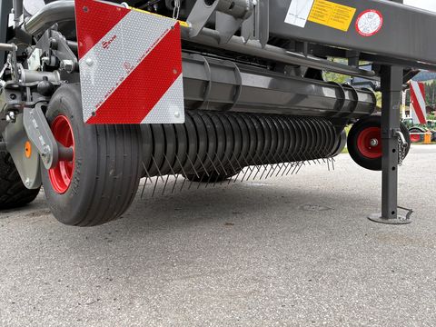 Fendt Rundballenpresse Rotana 130 F