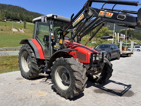 Massey Ferguson MF 4245 + Stoll Frontlader