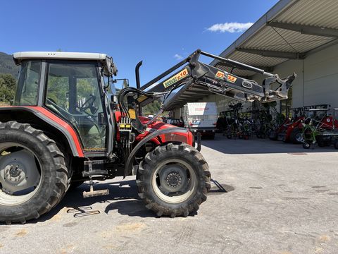 Massey Ferguson MF 4245 + Stoll Frontlader