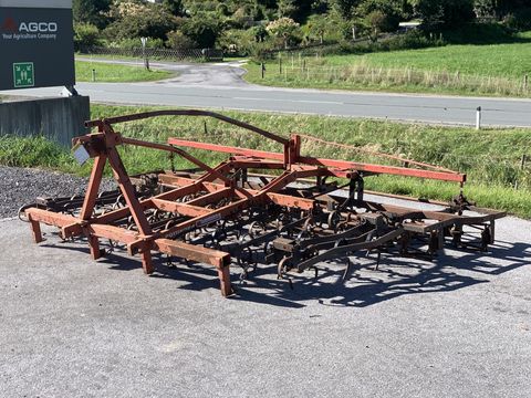 Pöttinger Grubber 4m