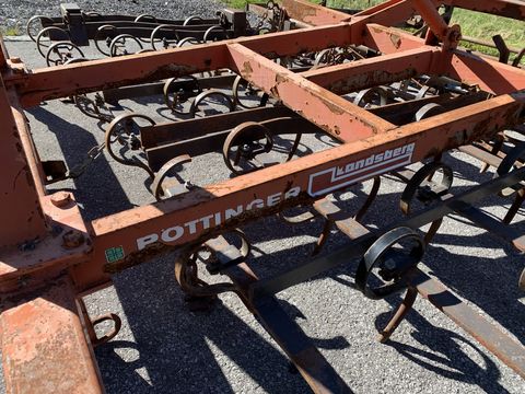 Pöttinger Grubber 4m