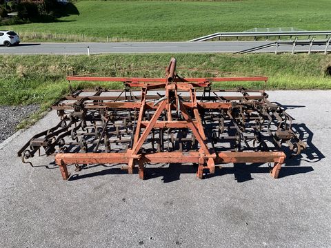 Pöttinger Grubber 4m
