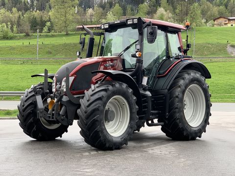 <strong>Valtra N 113 HiTech5</strong><br />