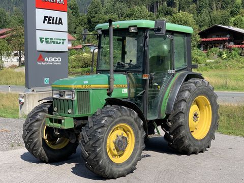 John Deere 5400 A