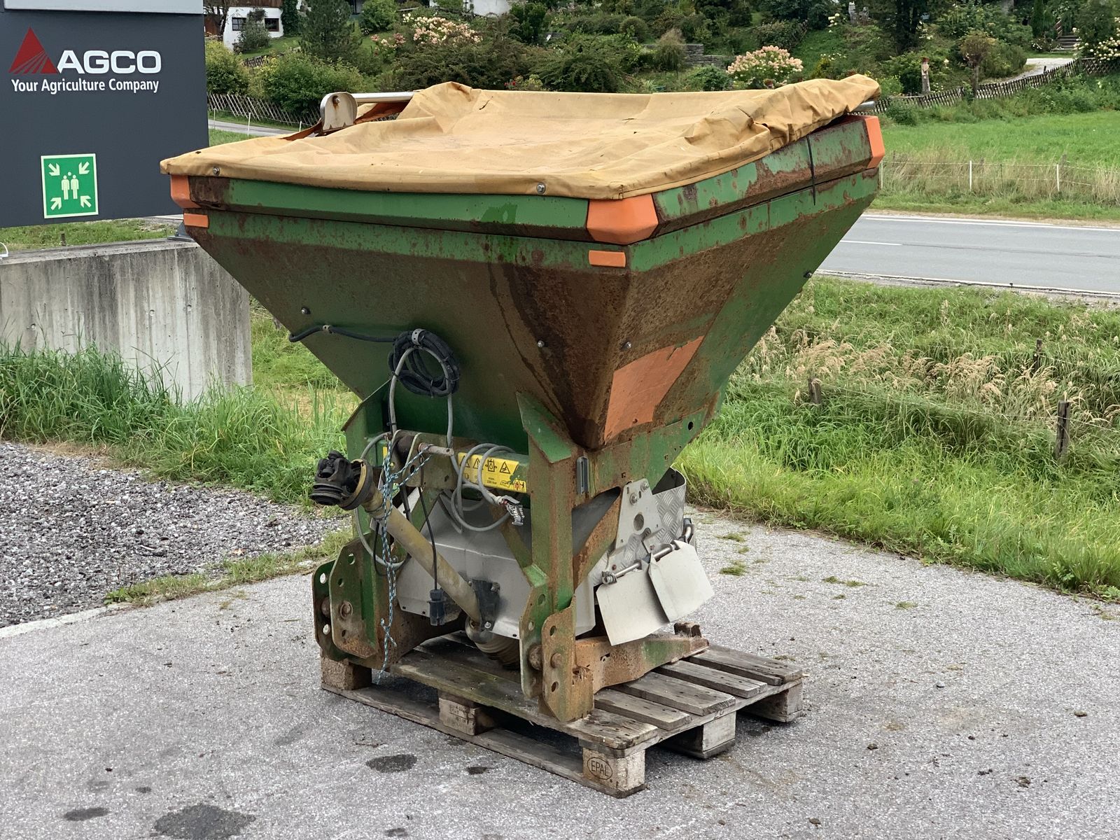 Amazone Streuer E+S 750