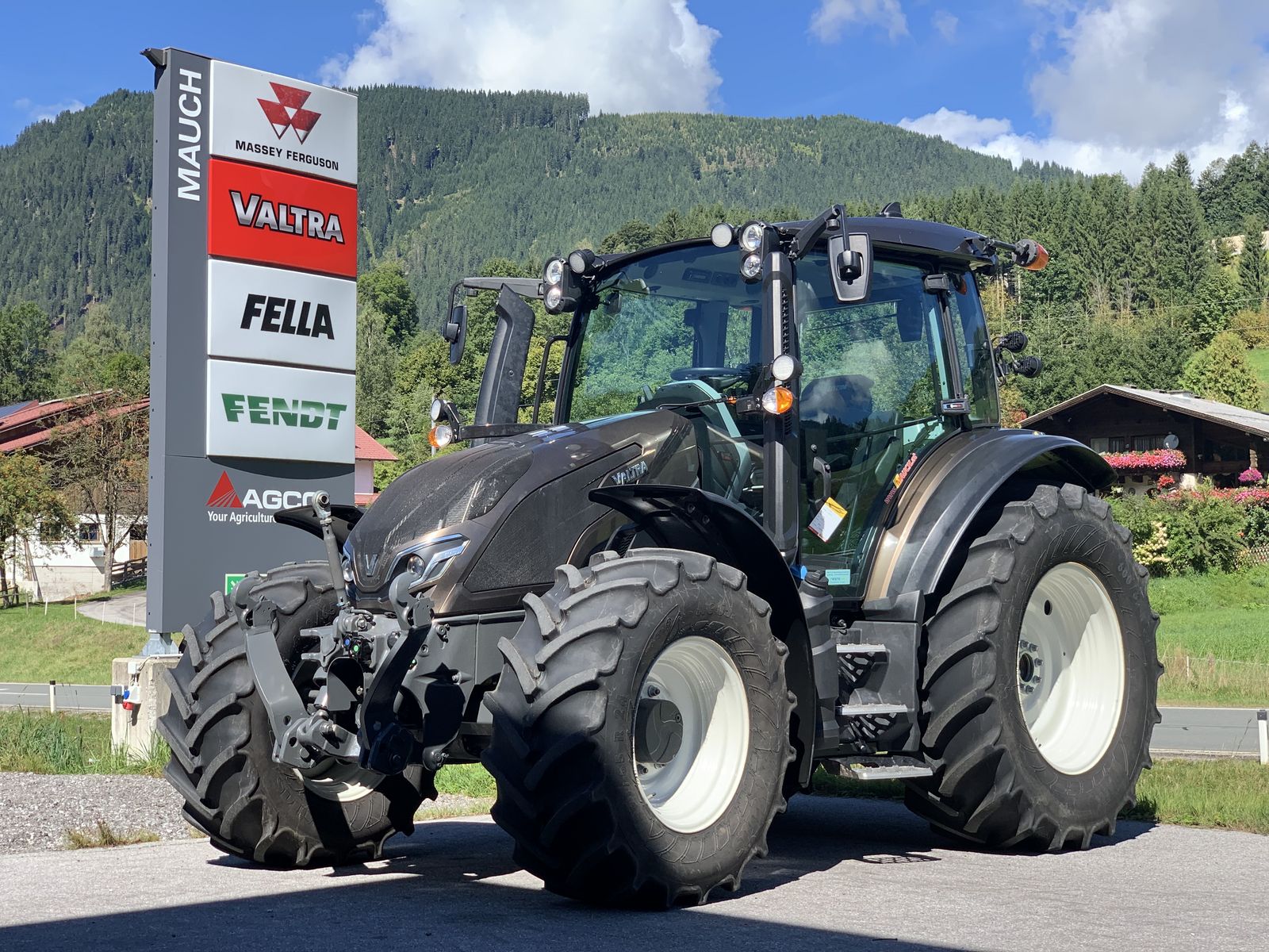 Valtra G135 VERSU