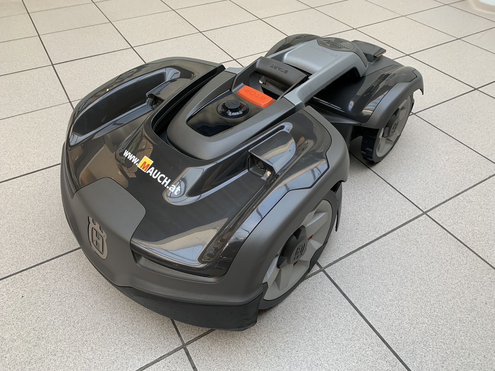 Husqvarna Automower 435X AWD, BJ 2023, 44 Stunden