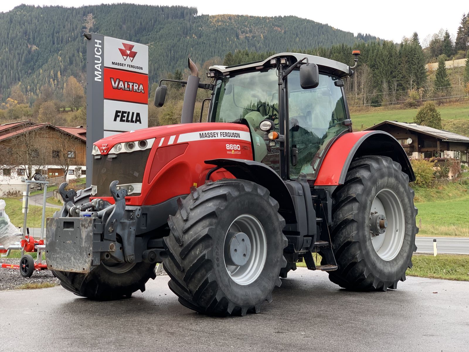 Massey Ferguson MF 8690 Dyna-VT