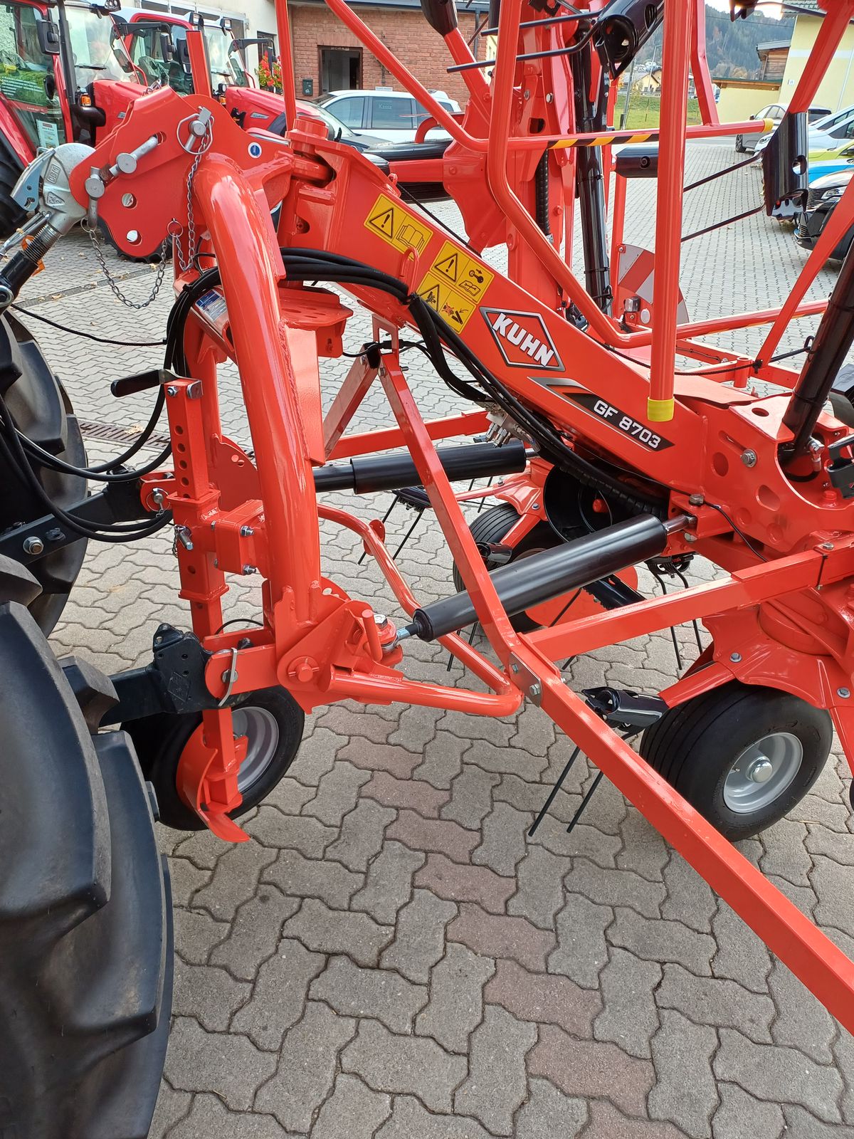 Kuhn GF 8703 3