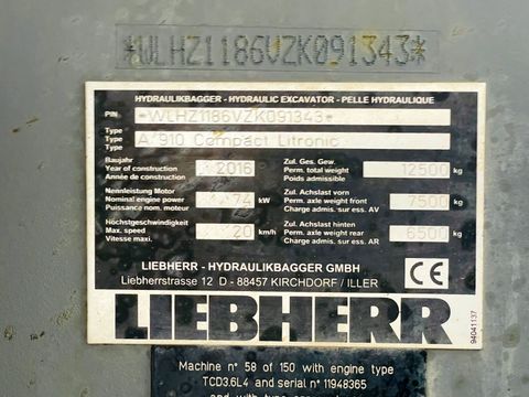 Liebherr A910