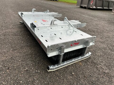 Fliegl Löwe Schubbesen 2 m