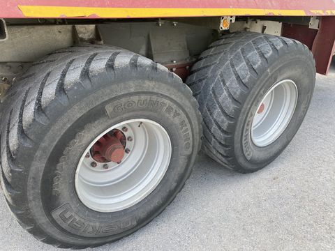 Räder Komplett ab Umbereifung 440/65 R24 (Paar)