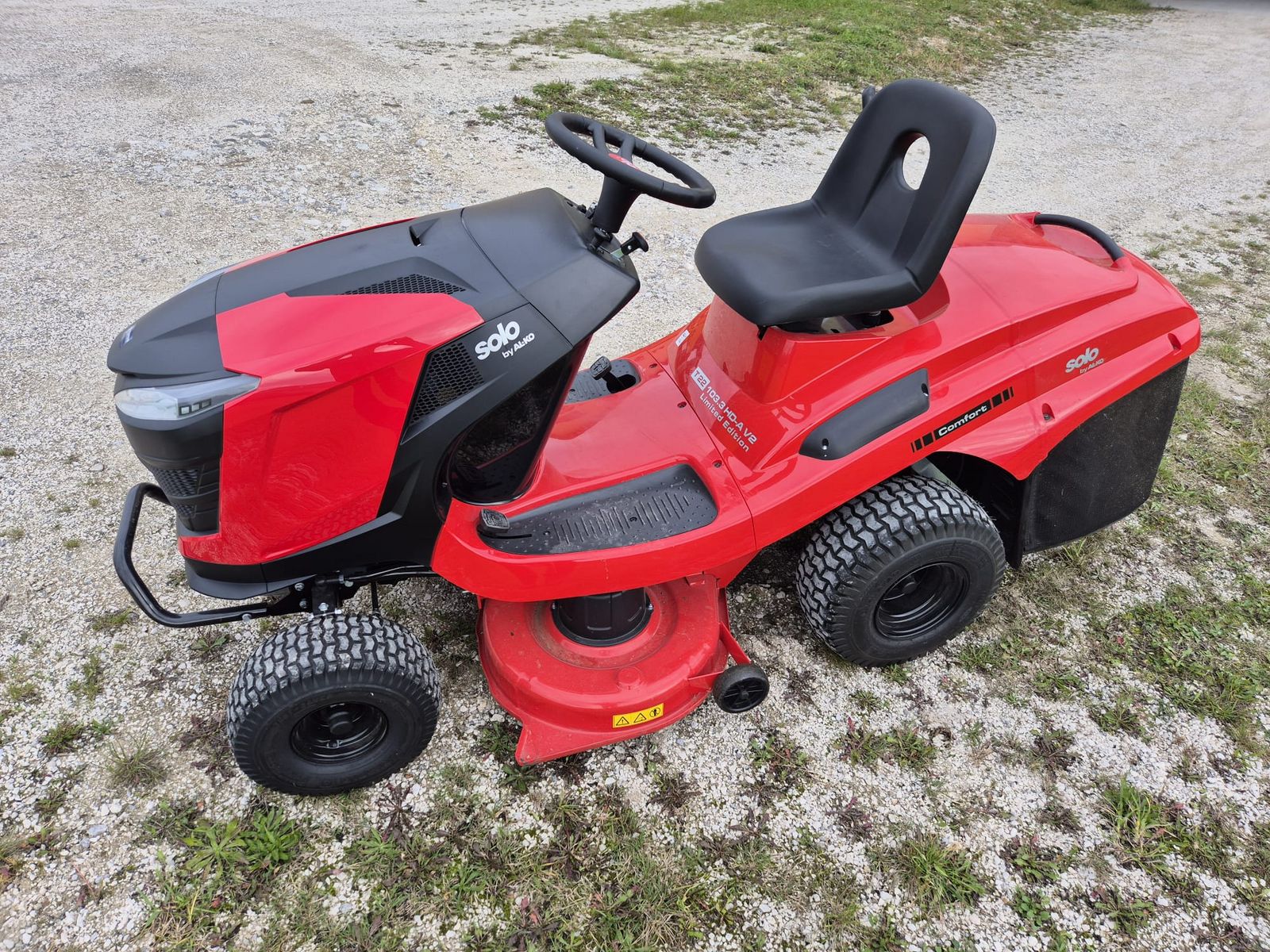Solo Rasentraktor T22-103.3 HD-A V2 - Neuwertig 2