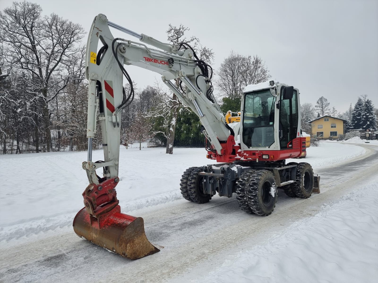 Takeuchi TB 295 W 3