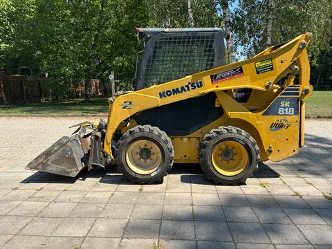 Komatsu SK 818
