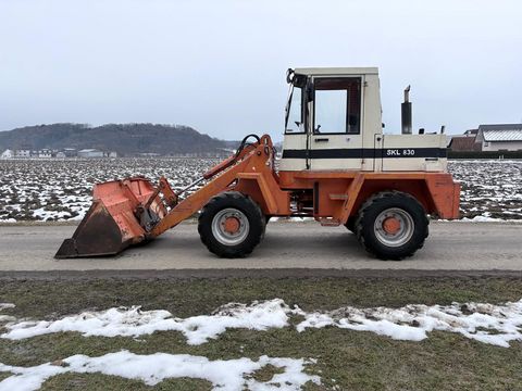 Schaeff SKL 830