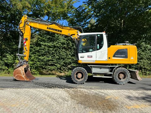 Liebherr A 918 Litronic