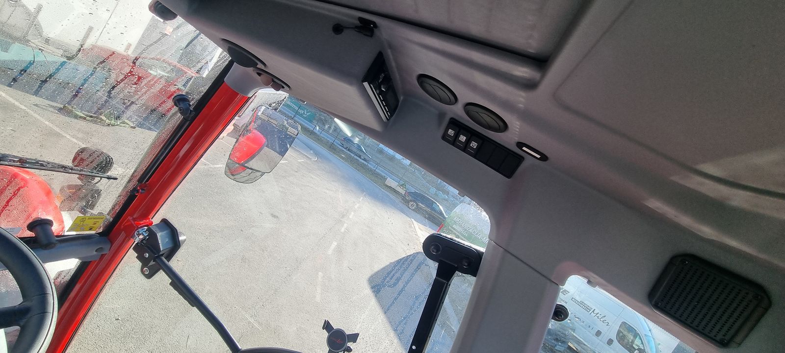 Lindner Lintrac 115 LS 3