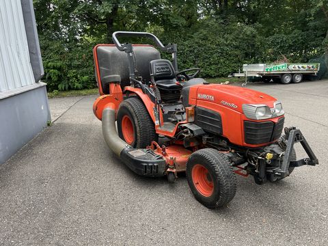 Kubota B 3030