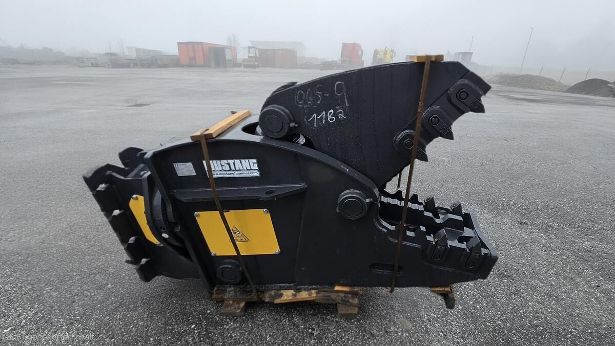 RH20 Abbruchpulverisierer 1