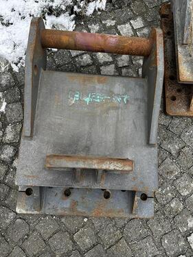 4045-28eef27486a9ea743f271f8afe2e1a36-5728932