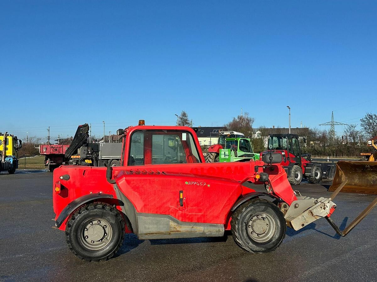 JCB 525-60T4 Teleskoplader 2