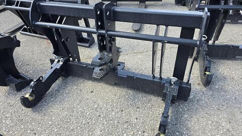 BIG Adapter Merlo ZM2 auf Dreipunkt Aufnahme