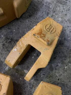 Sonstige Ersatzzahn klein passend zu Hammer RH25 Abbruchp