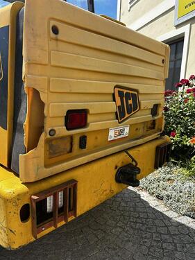4045-a446e3d80c30490218cab8caf329bb75-5912730