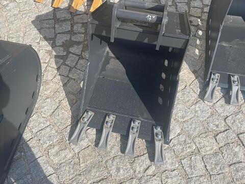 BIG Tieflöffel 50 cm mit Martin M3 Aufnahme 2