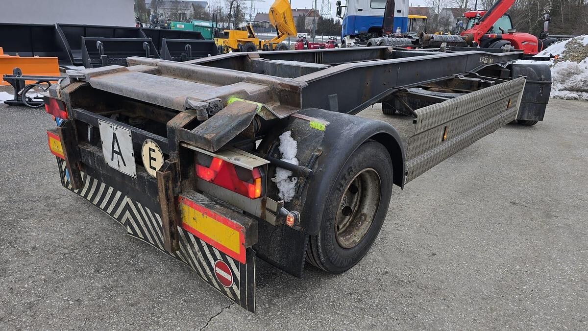 HSA 18.70 Container Anhänger 3