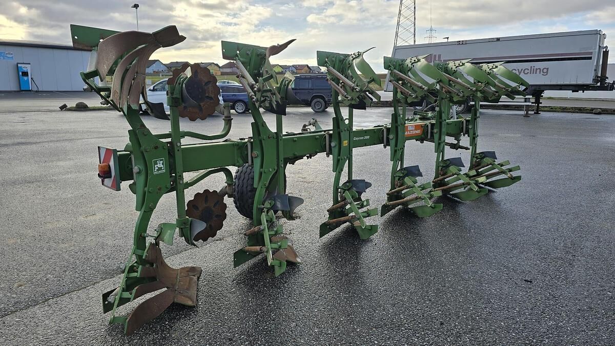 200V 6-Schar Pflug  3