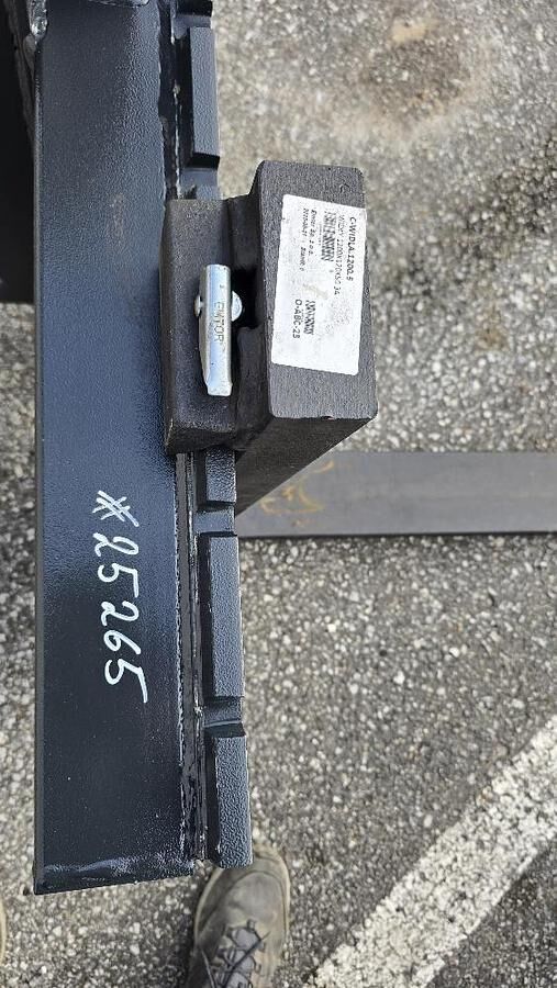 Big-Lift Palettengabel Volvo BM Aufnahme 2000 mm 3