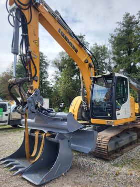 Liebherr R914 Compact S