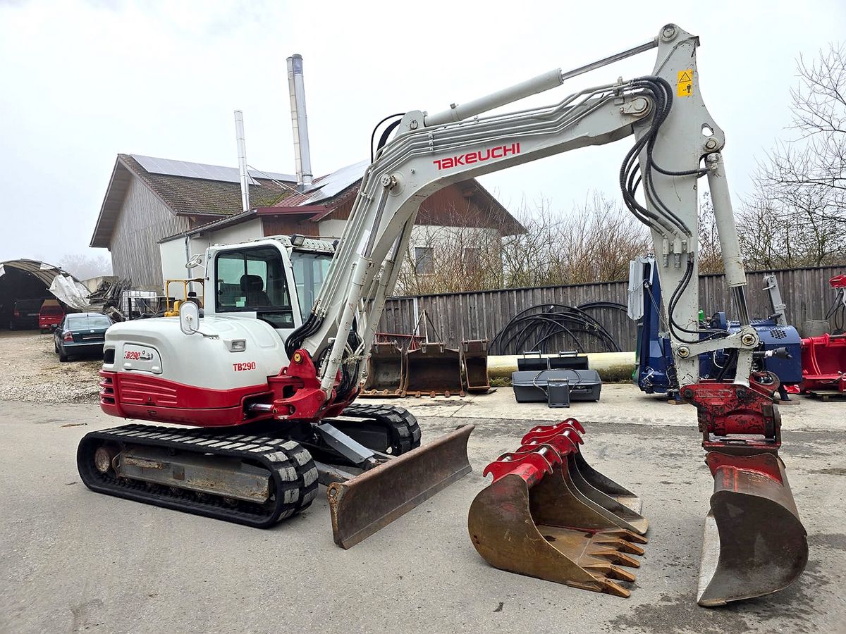 Takeuchi TB290 3