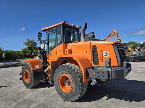 4058-c8e000d0277c328d4521d2523006d30e-6116059