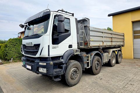 Iveco TRAKKER 450E6