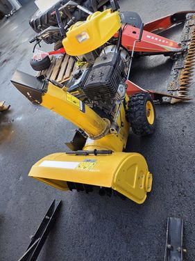 Sonstige Schneefräse