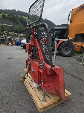 4060-709b94d3b17362987883436b22836eb3-5937627