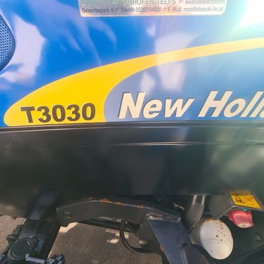 New Holland T3030