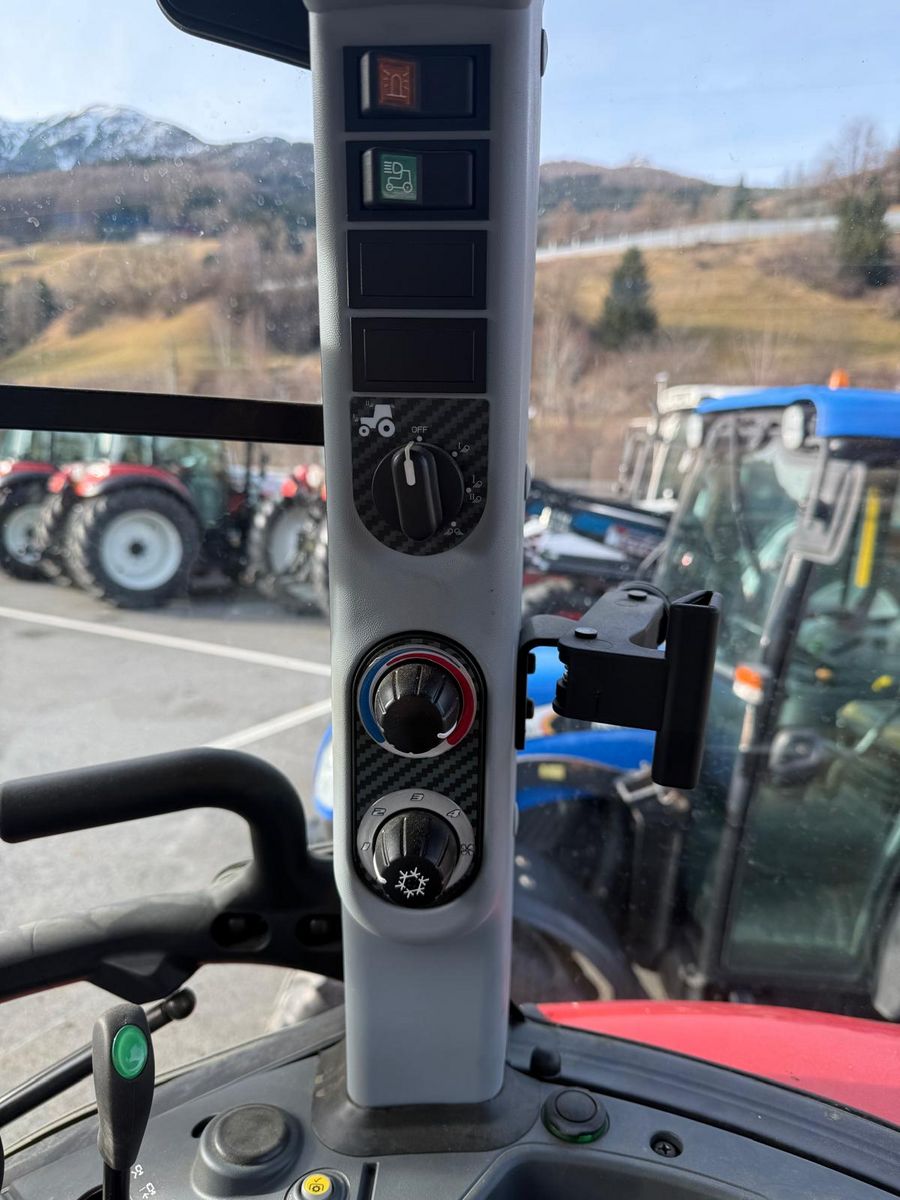 Steyr 4075 Kompakt S (Stage V) 3