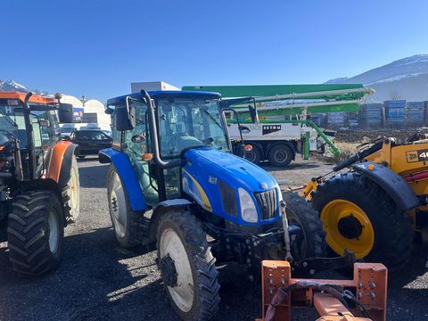 New Holland T5040