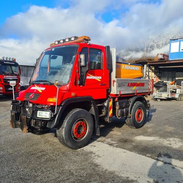 Mercedes Unimog U 400