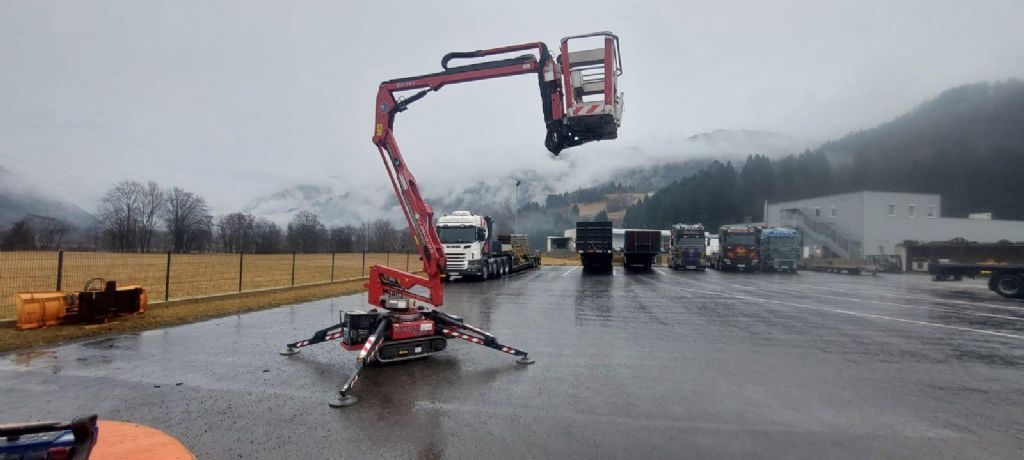 Hinowa Goldlift 14.70 IIIS 2